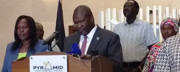 First vice president Riek Machar addresses reporters at Pyramid Hotel in Juba on April 5, 2020.